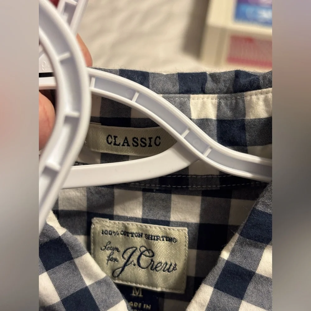 J Crew gingham check cotton button down shirt button collar‎ Med Navy and white